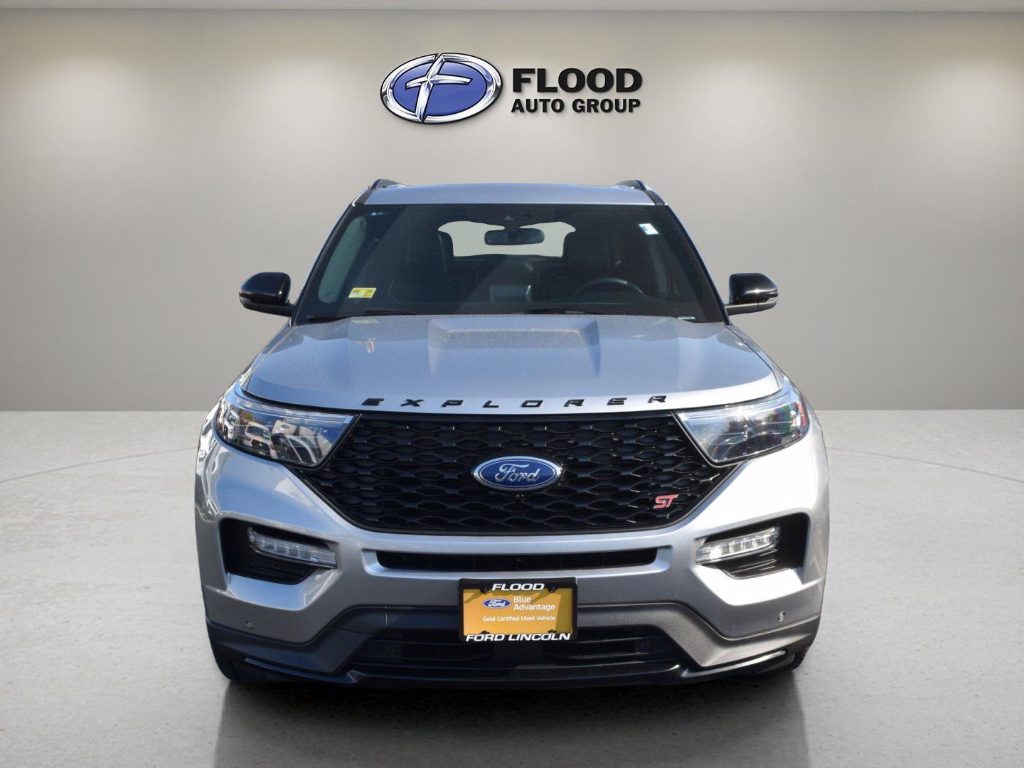 Certified 2024 Ford Explorer ST w/ Equipment Group 401A AWD/4WD image 2
