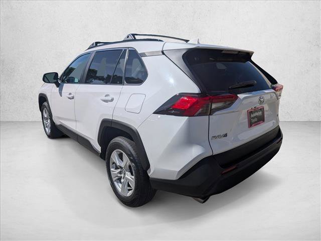 Certified 2020 Toyota RAV4 XLE w/ Convenience Package FWD image 8