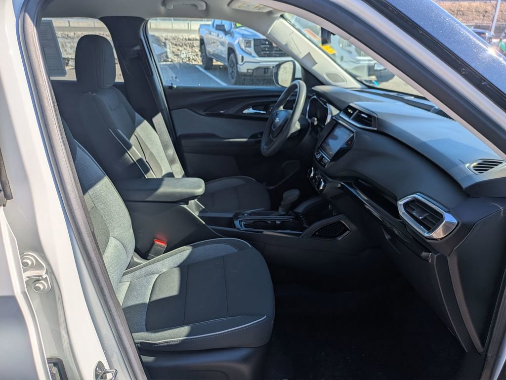 Certified 2023 Chevrolet TrailBlazer LT w/ Convenience Package image 24