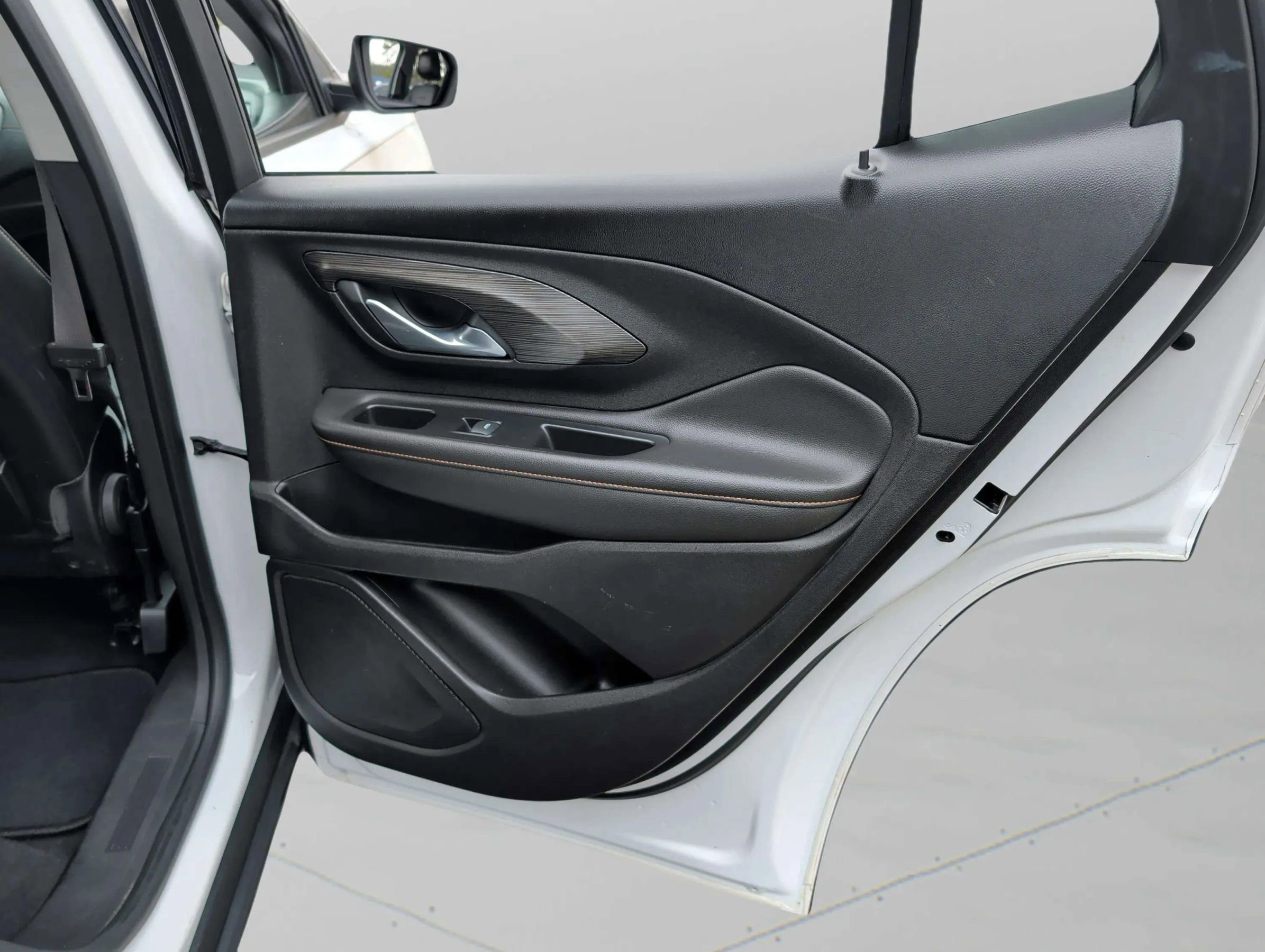 Used 2019 GMC Terrain SLT image 38