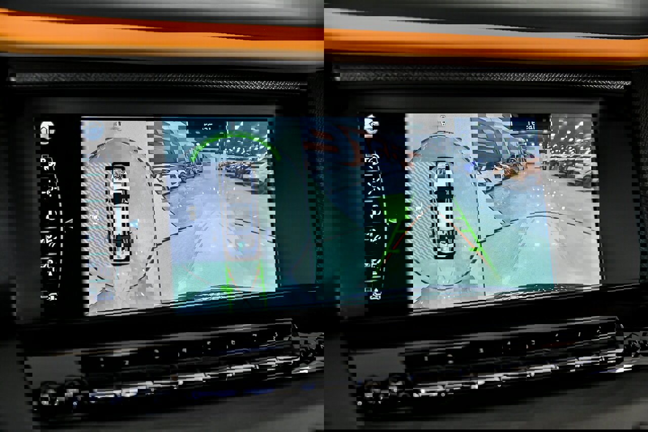 Used 2022 Rolls-Royce Cullinan image 34