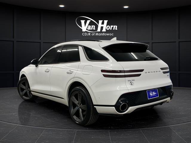 Used 2024 Genesis GV70 2.5T w/ Sport Prestige Package image 3