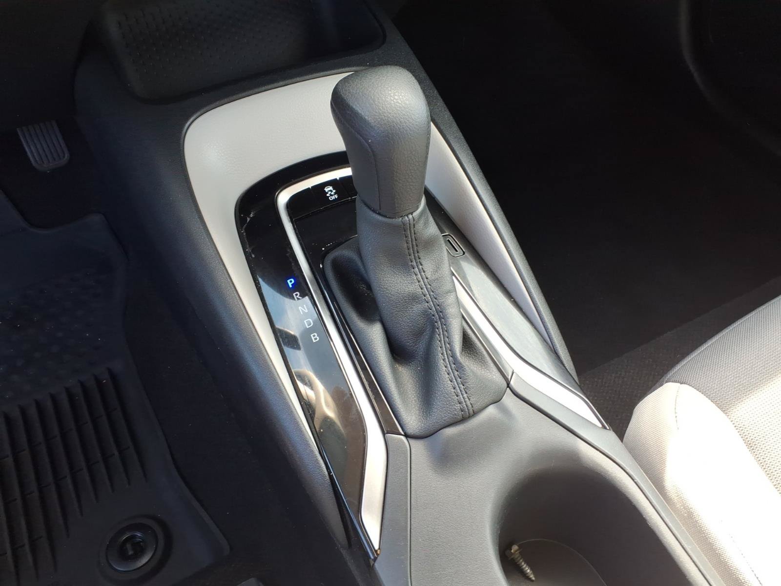 Used 2024 Toyota Corolla LE FWD image 22