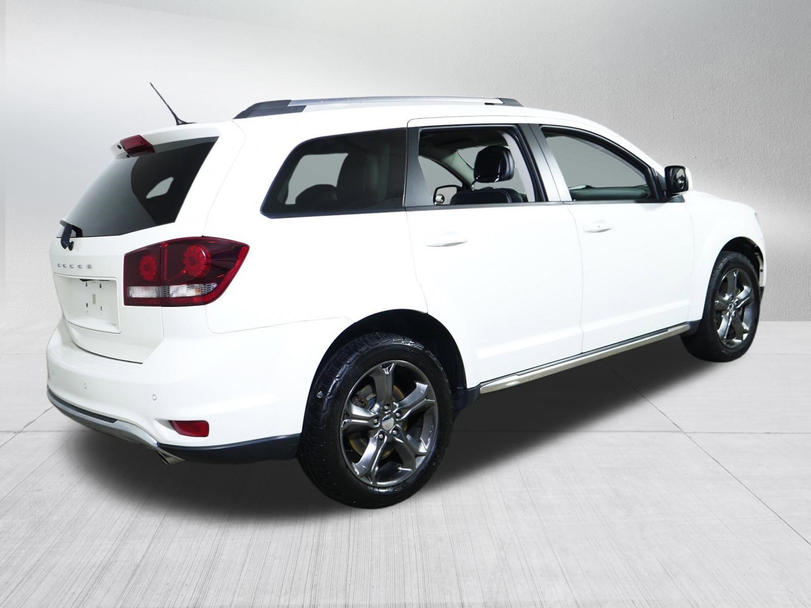 Used 2015 Dodge Journey Crossroad w/ Flexible Seating Group AWD/4WD image 7