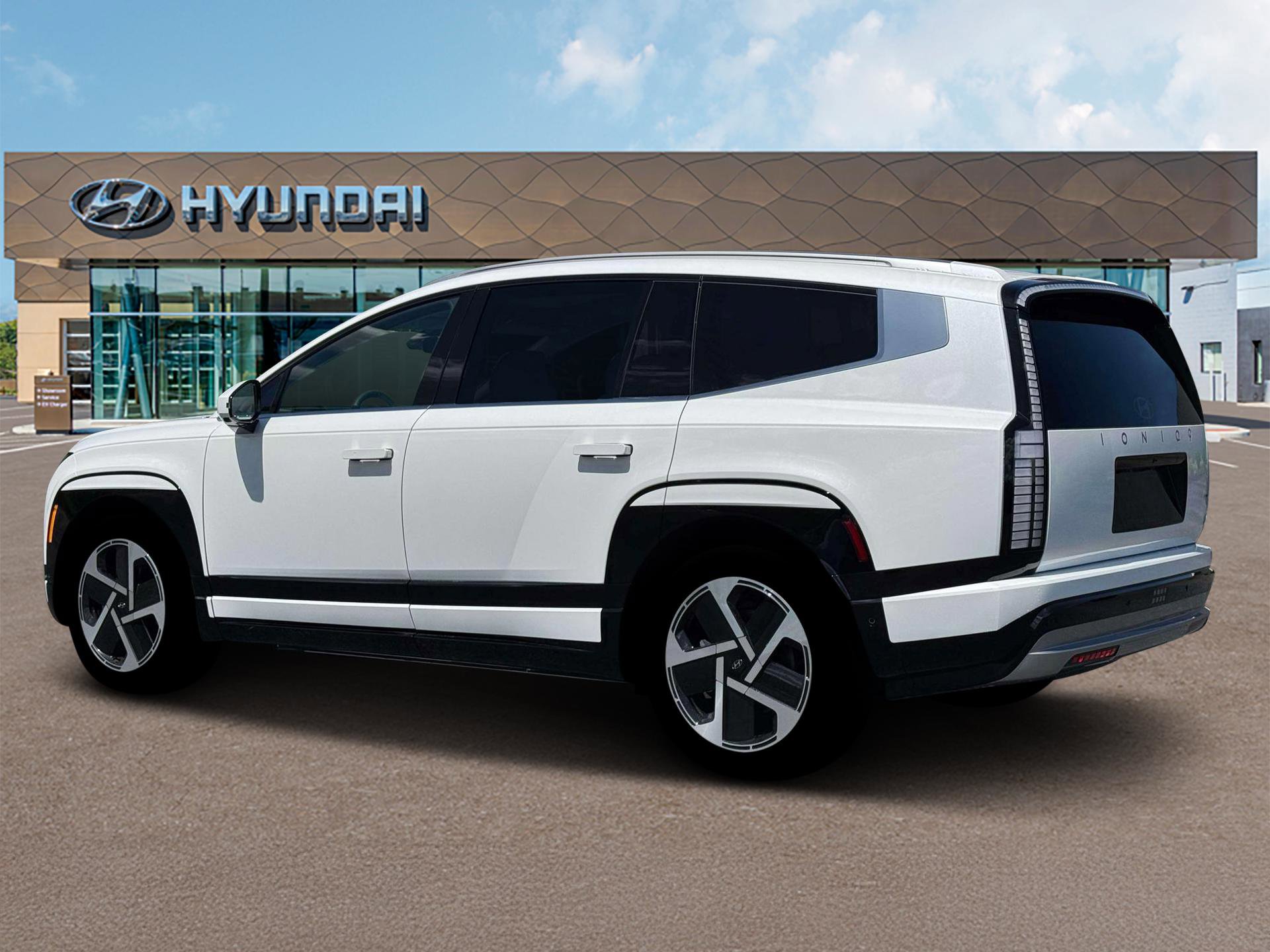 New 2026 Hyundai Ioniq 9 Limited image 4