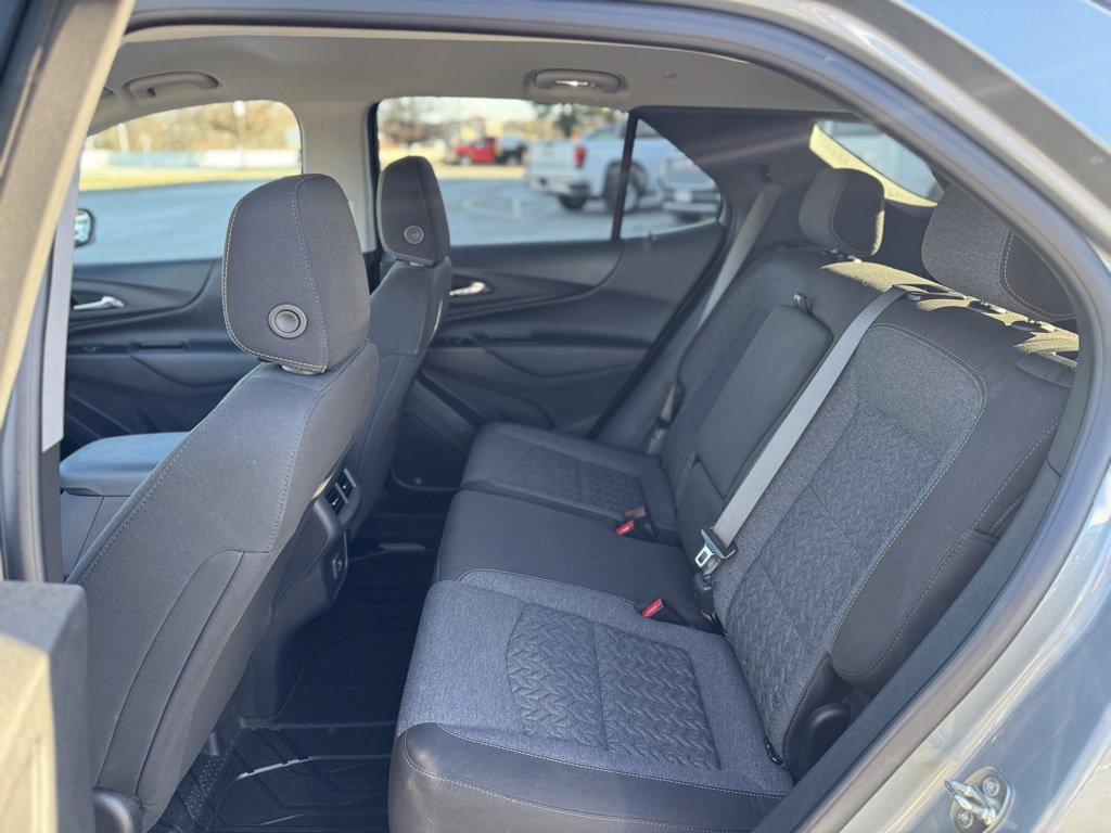 Used 2023 Chevrolet Equinox LT image 26