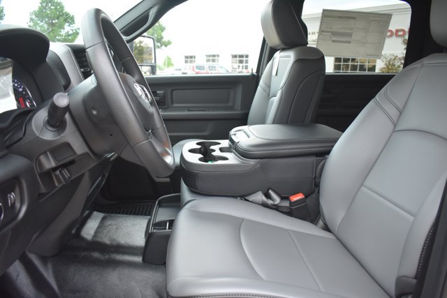 New 2026 RAM 3500 Tradesman AWD/4WD image 14