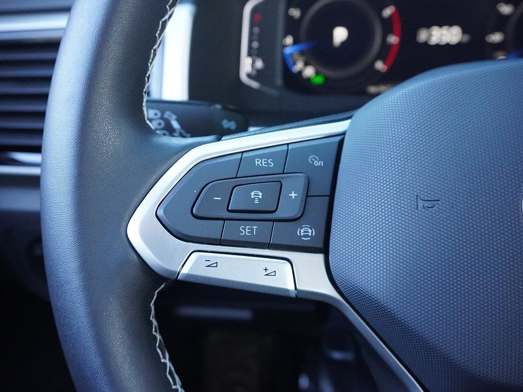 Used 2023 Volkswagen Atlas SE image 46