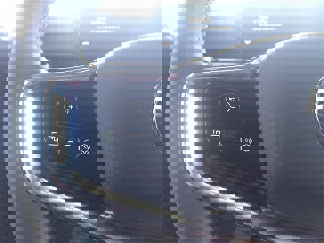 New 2025 Volvo EX90 Ultra image 25