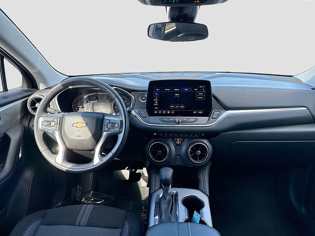 Used 2023 Chevrolet Blazer LT w/ Driver Confidence Package image 28