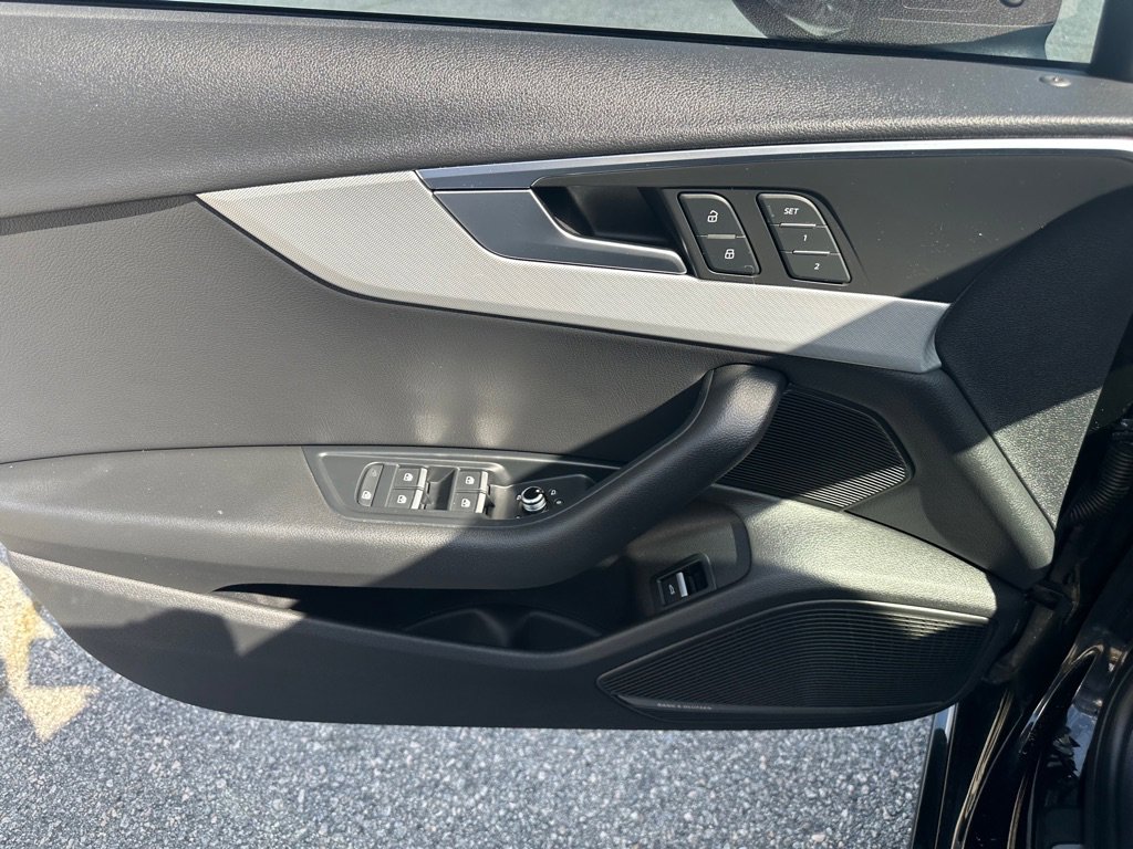 Used 2018 Audi A4 2.0T Ultra Premium Plus w/ Premium Plus Package image 12