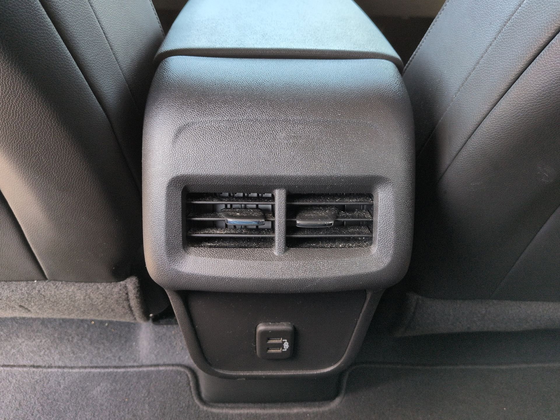 Used 2021 Chevrolet Equinox LT FWD image 21