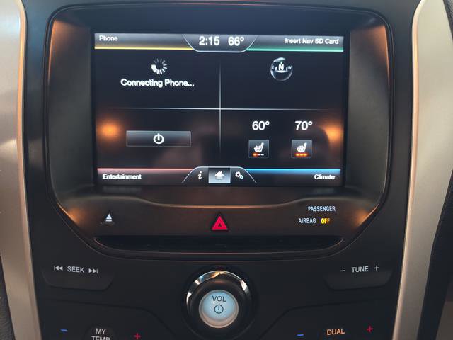 Used 2014 Ford Explorer XLT w/ Equipment Group 202A AWD/4WD image 19