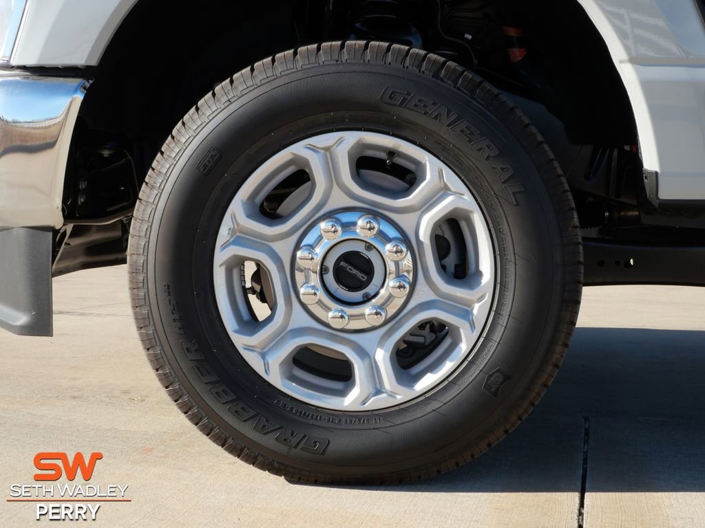 New 2026 Ford F250 XLT image 9