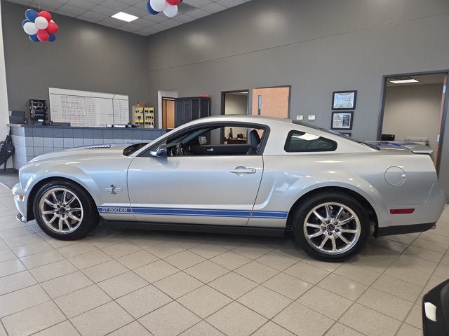 Used 2009 Ford Mustang Shelby GT500 RWD image 3