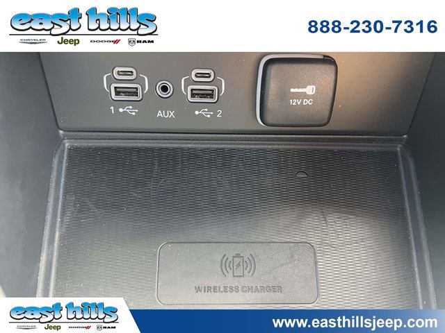 Certified 2024 Jeep Grand Cherokee Summit w/ Luxury Tech Group V image 35