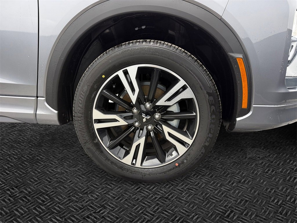 New 2026 Mitsubishi Eclipse Cross SEL image 11