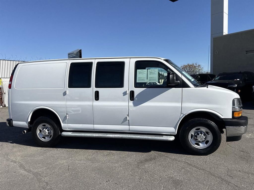 Used 2024 Chevrolet Express 2500 w/ Driver Convenience Package image 2