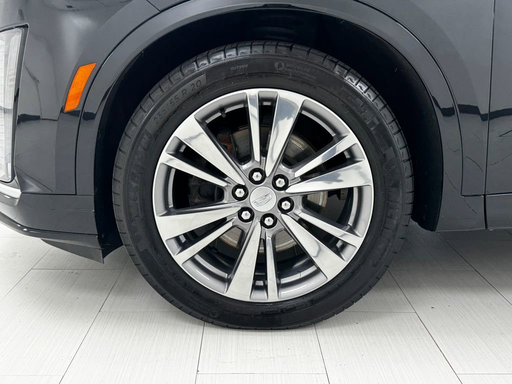 Used 2024 Cadillac XT6 Premium Luxury image 46