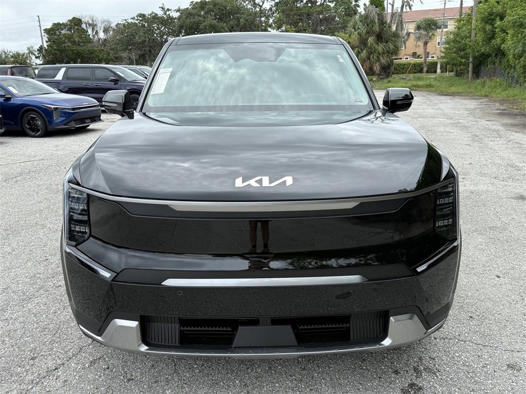 New 2026 Kia EV9 Light image 8