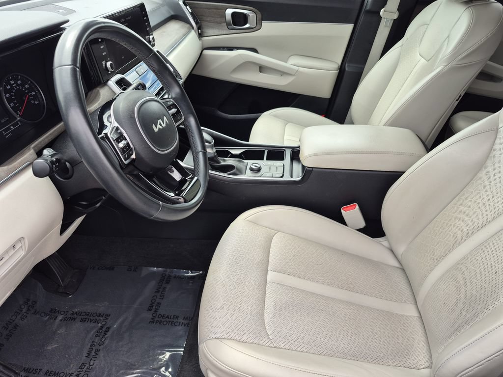 Certified 2023 Kia Sorento S AWD/4WD image 11