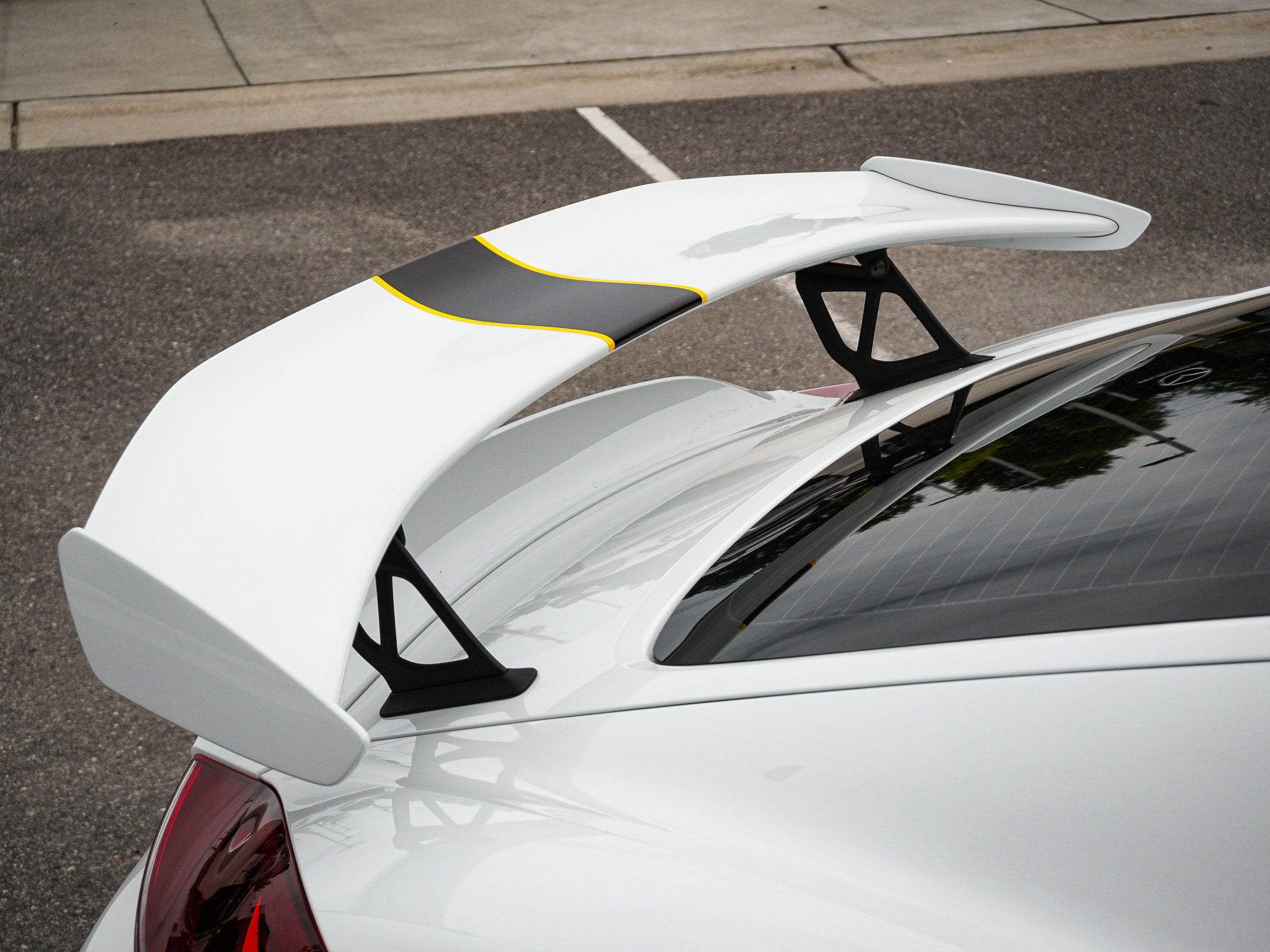 Used 2016 Porsche Cayman GT4 RWD image 13