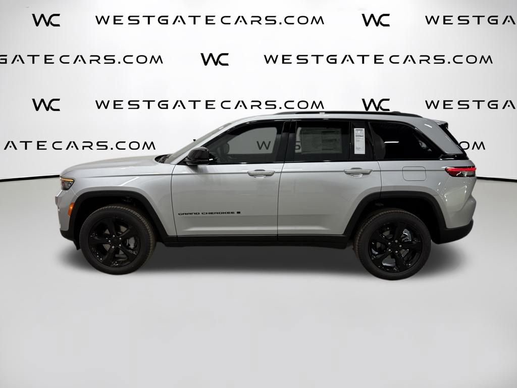 New 2025 Jeep Grand Cherokee Limited image 5