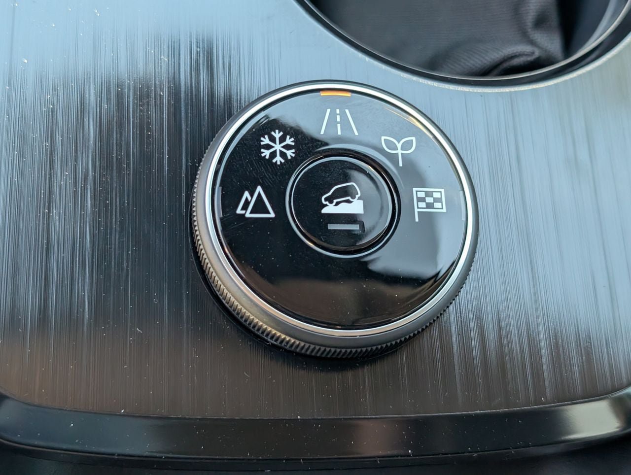 New 2026 Nissan Rogue SV AWD/4WD image 17