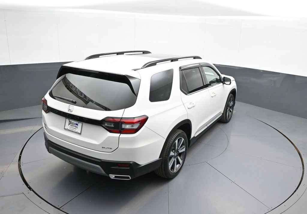 Certified 2023 Honda Pilot Elite image 40