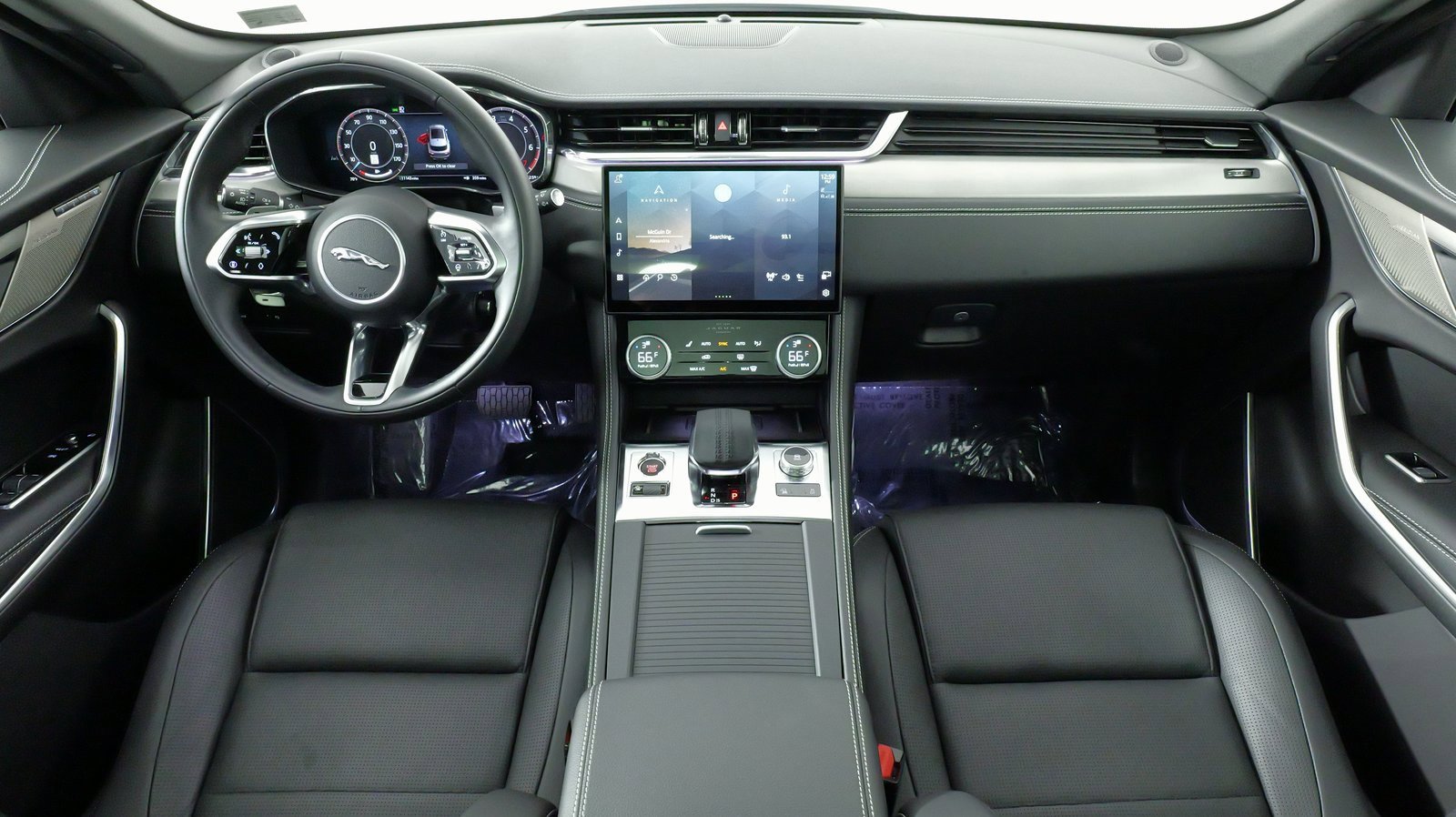 Used 2025 Jaguar F-PACE R-Dynamic S image 48