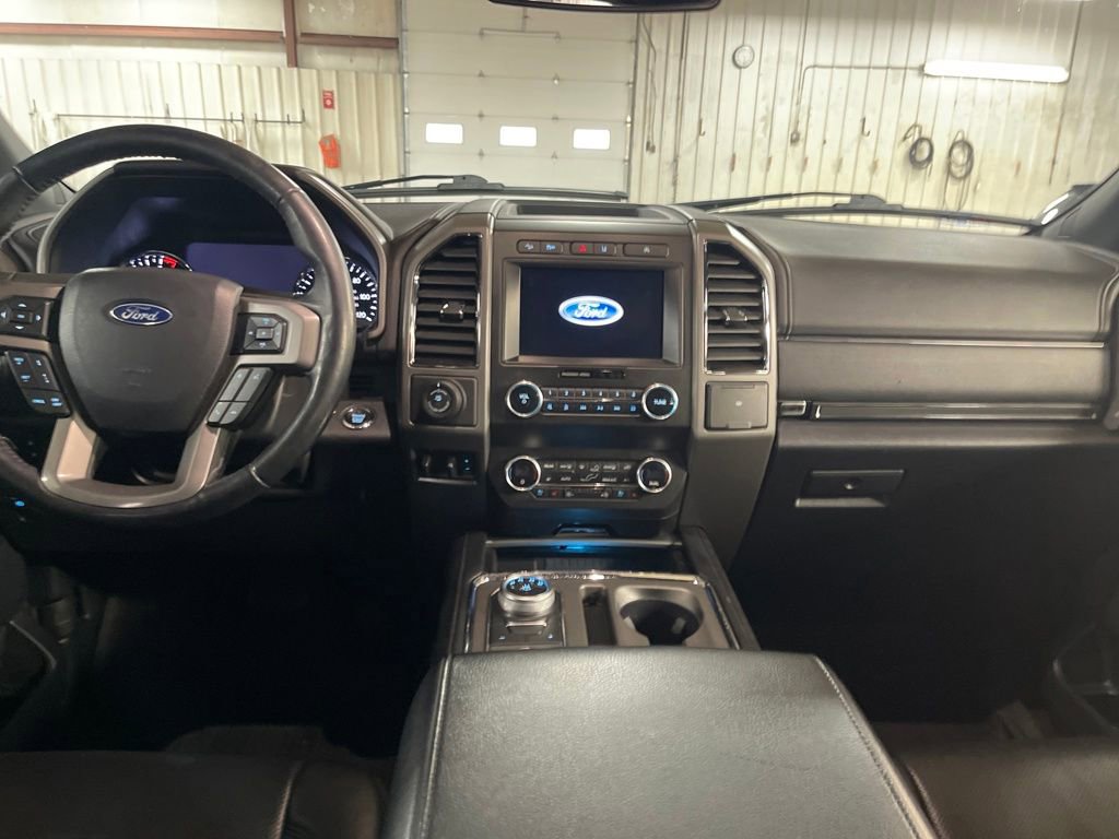 Used 2021 Ford Expedition Max XLT image 13