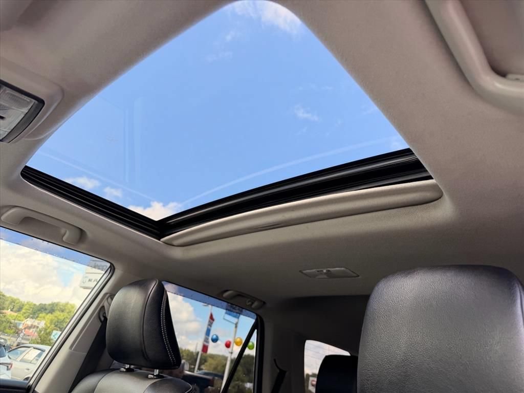Used 2022 Toyota 4Runner SR5 Premium w/ Moonroof Package AWD/4WD image 14