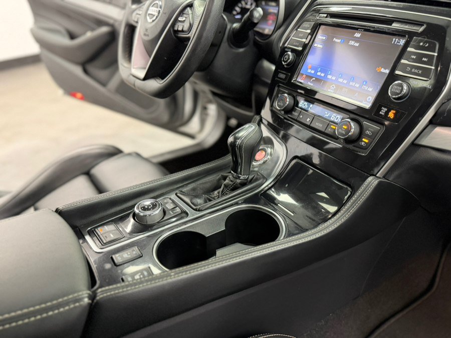 Used 2017 Nissan Maxima 3.5 SL FWD image 52
