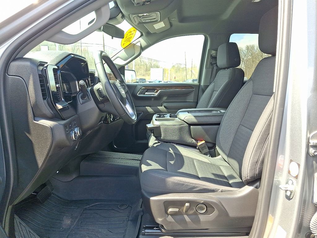 Used 2023 GMC Sierra 1500 Elevation image 14