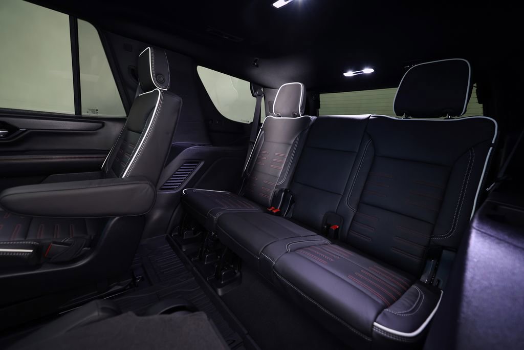 Used 2026 GMC Yukon AT4 Ultimate w/ LPO, Floor Liner Package image 15