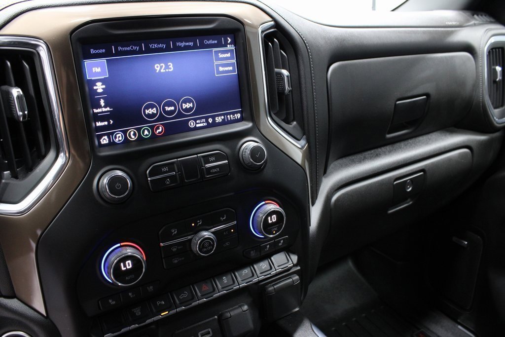 Used 2022 Chevrolet Silverado 3500 High Country image 21