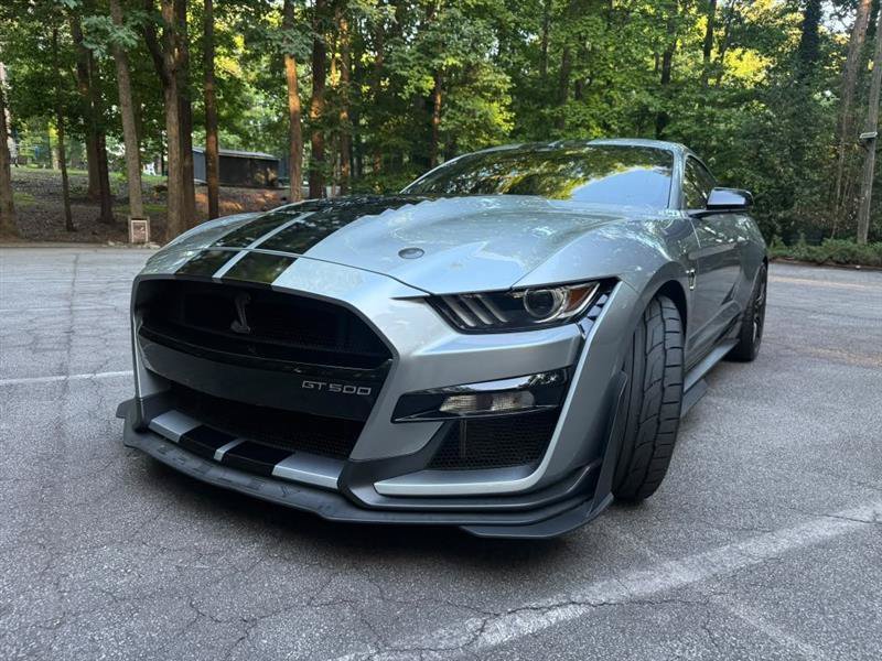 Used 2021 Ford Mustang Shelby GT500 w/ Technology Package RWD image 4