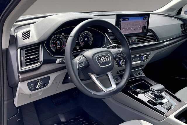 Certified 2022 Audi Q5 2.0T Premium Plus AWD/4WD image 16