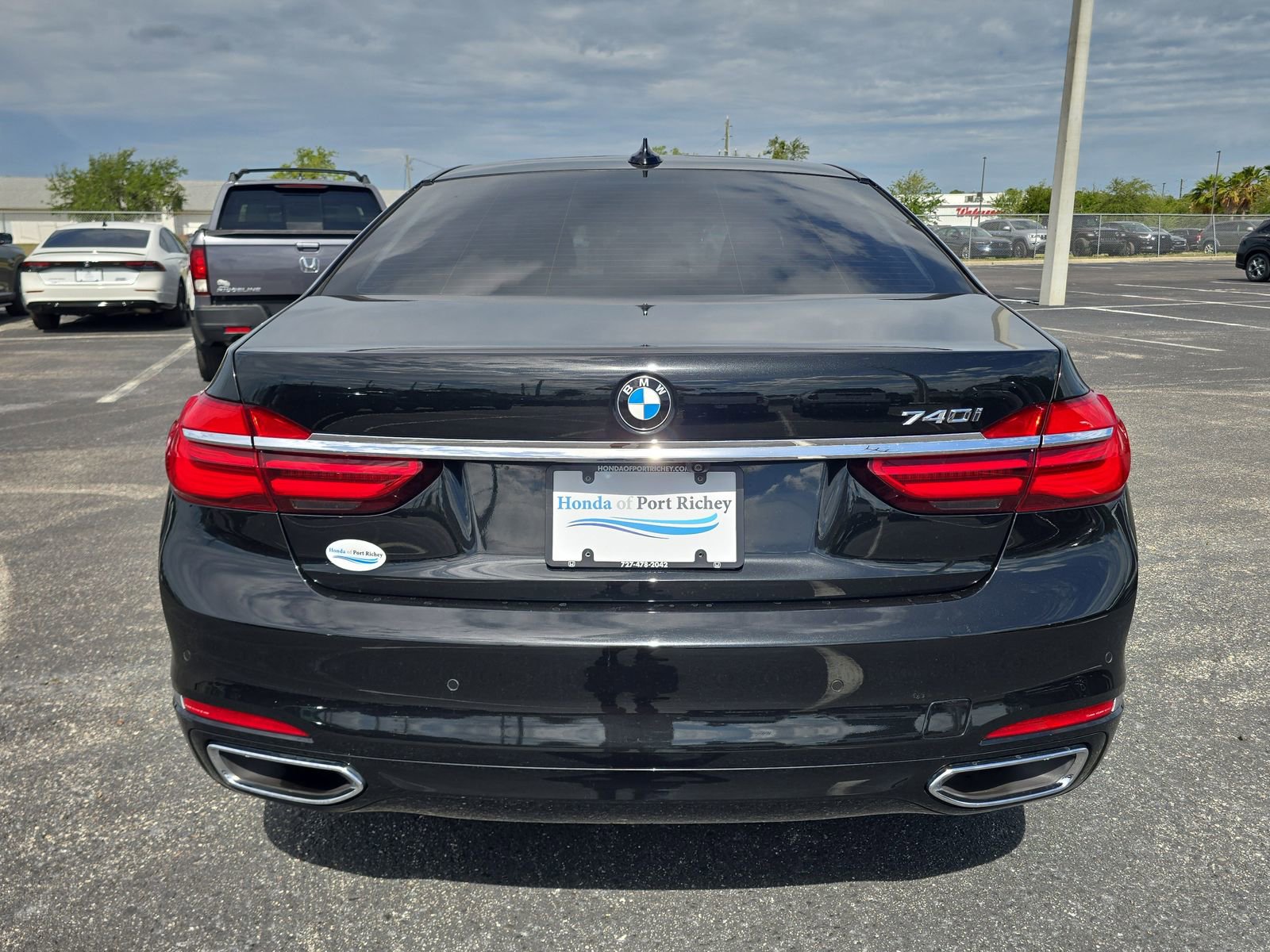 Used 2018 BMW 740i RWD image 5