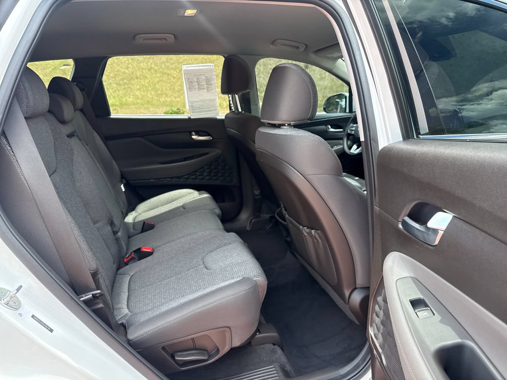 Used 2020 Hyundai Santa Fe SEL AWD/4WD image 25