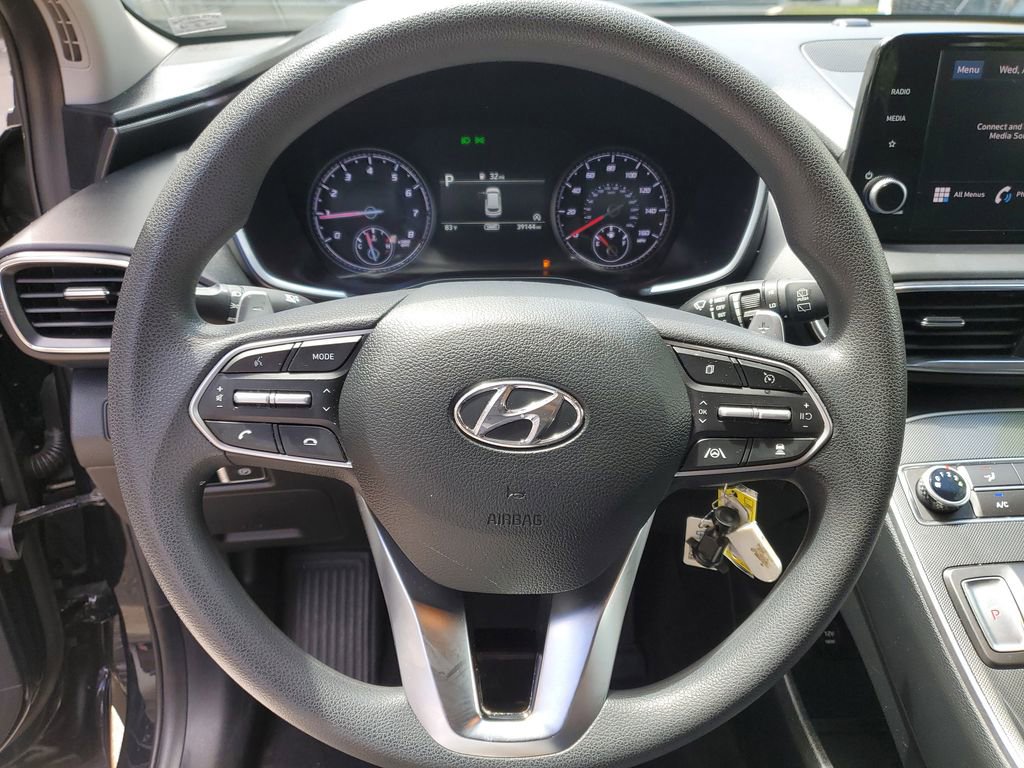 Used 2023 Hyundai Santa Fe SE w/ Cargo Package FWD image 21