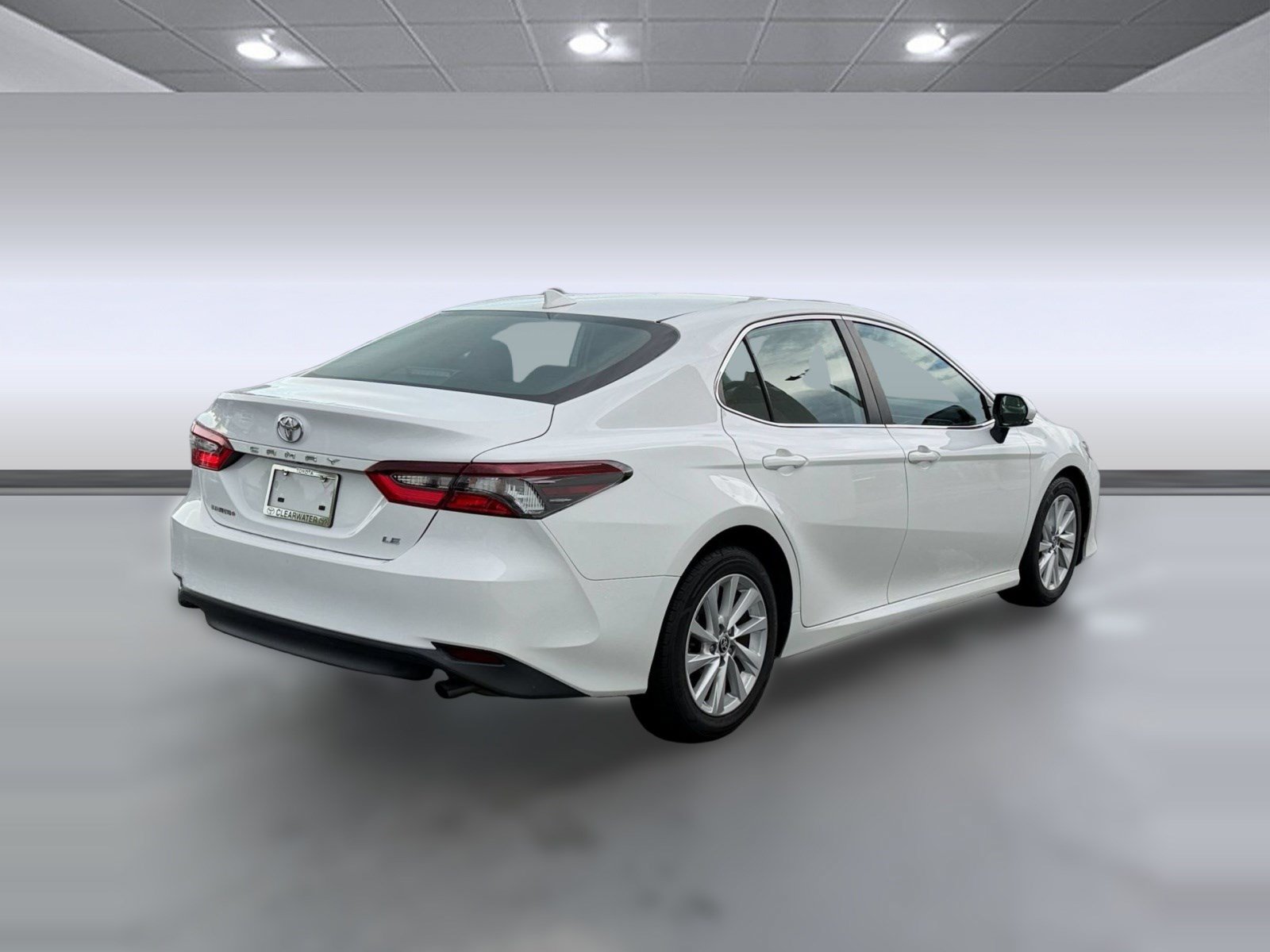 Used 2023 Toyota Camry LE w/ Convenience Package FWD image 9