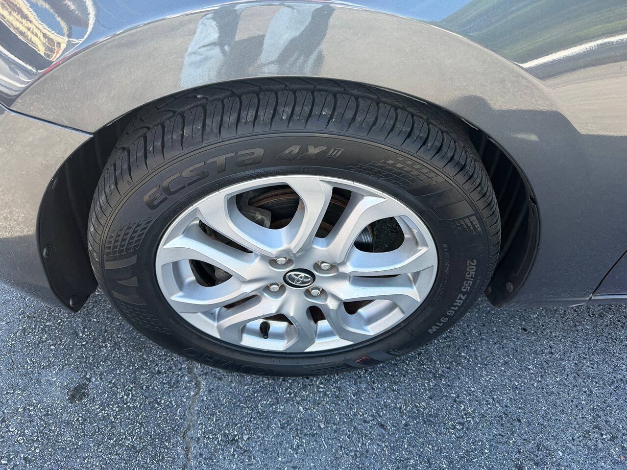 Used 2016 Scion iA FWD image 10