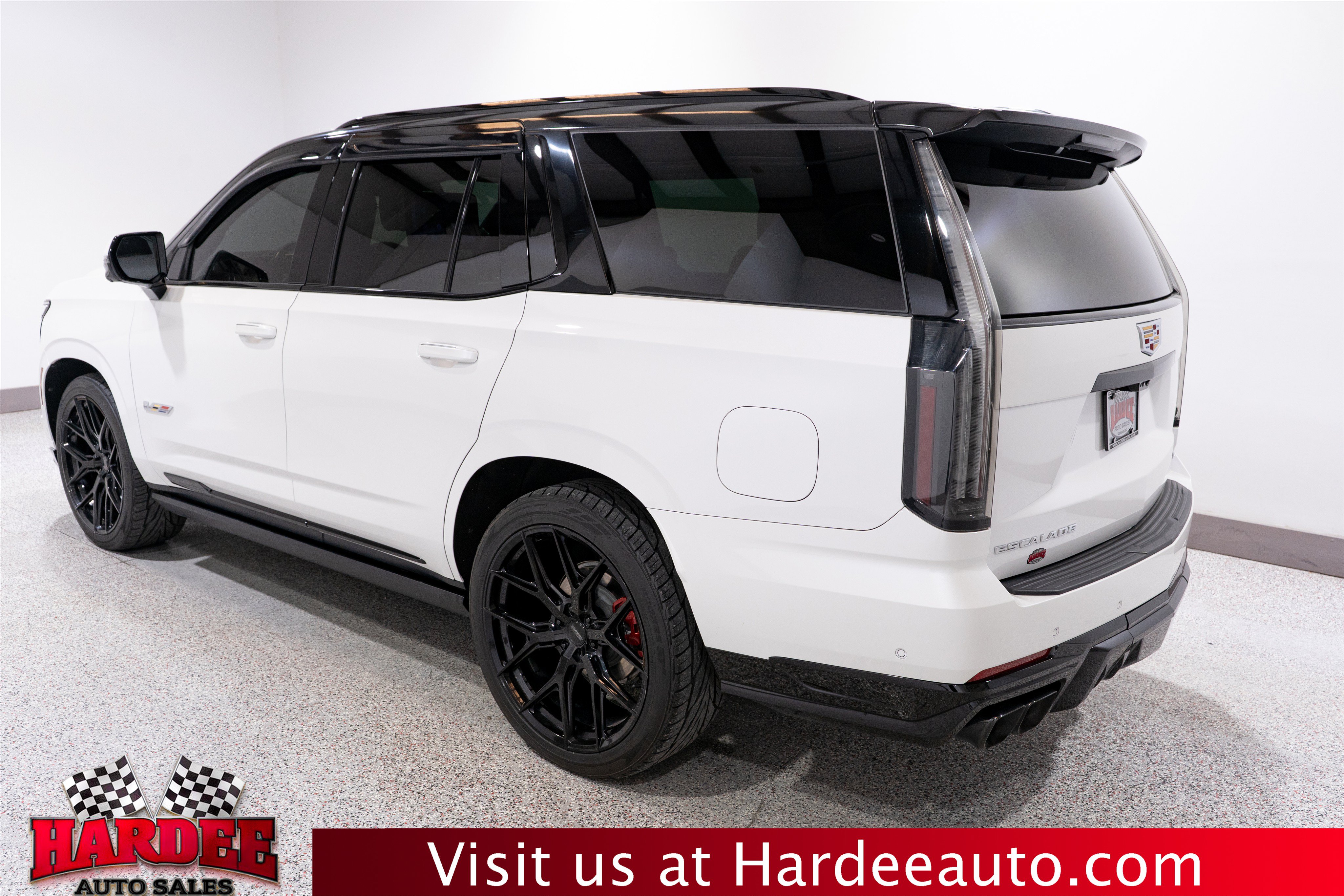 Used 2025 Cadillac Escalade V w/ LPO, Floor Liner Package AWD/4WD image 3