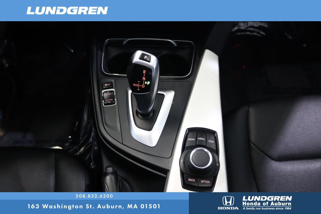 Used 2018 BMW 320i xDrive Sedan w/ Convenience Package AWD/4WD image 24