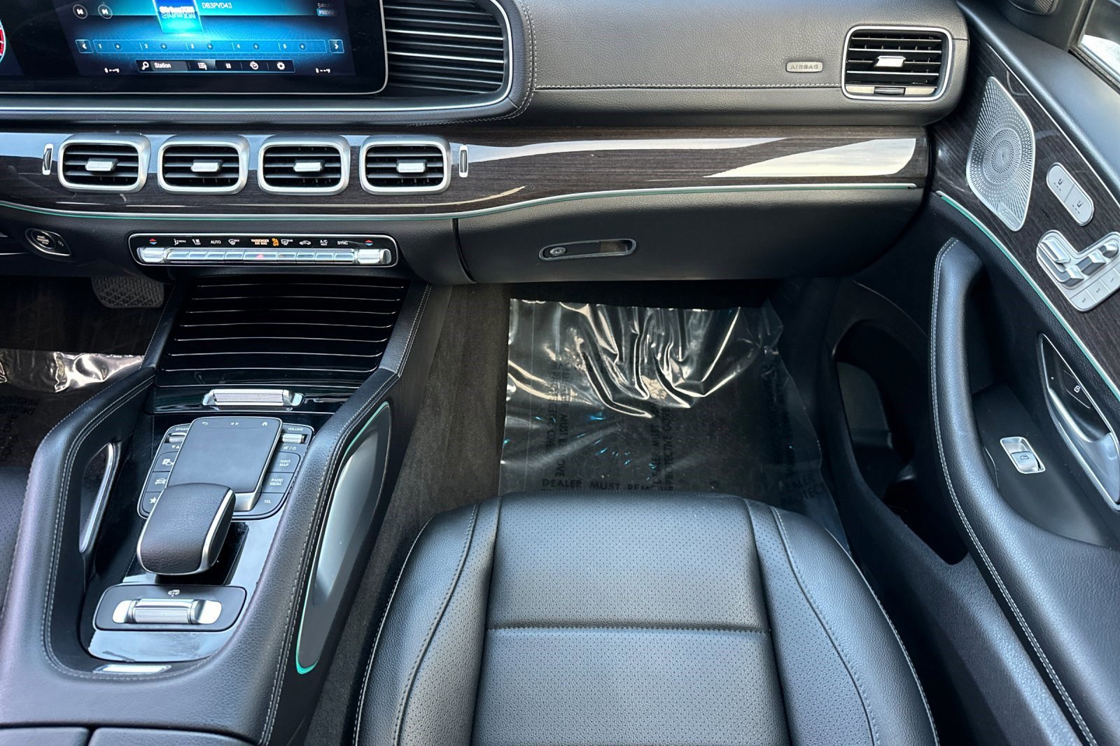 Used 2022 Mercedes-Benz GLS 450 4MATIC image 31