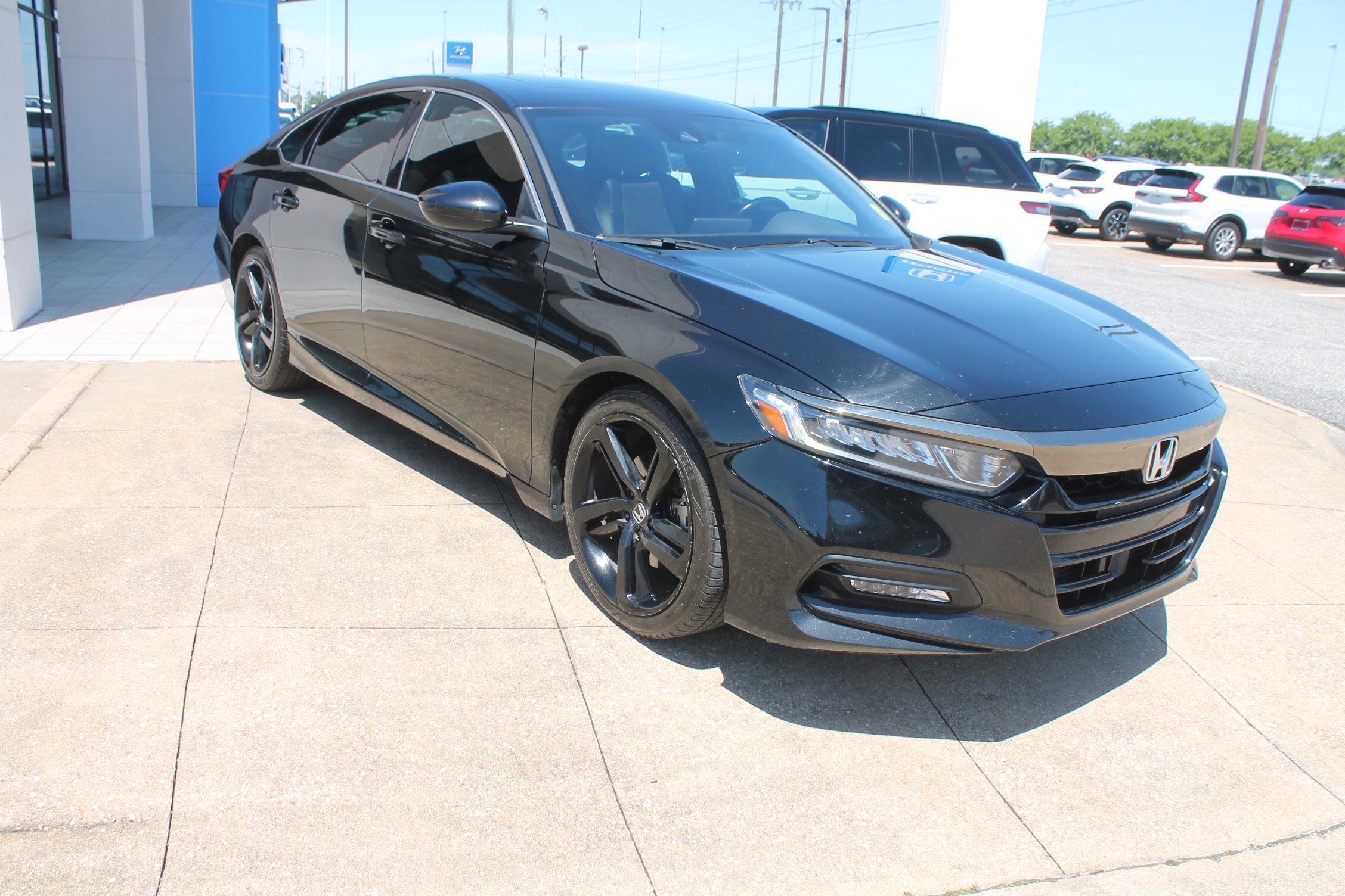 Used 2020 Honda Accord Sport image 1