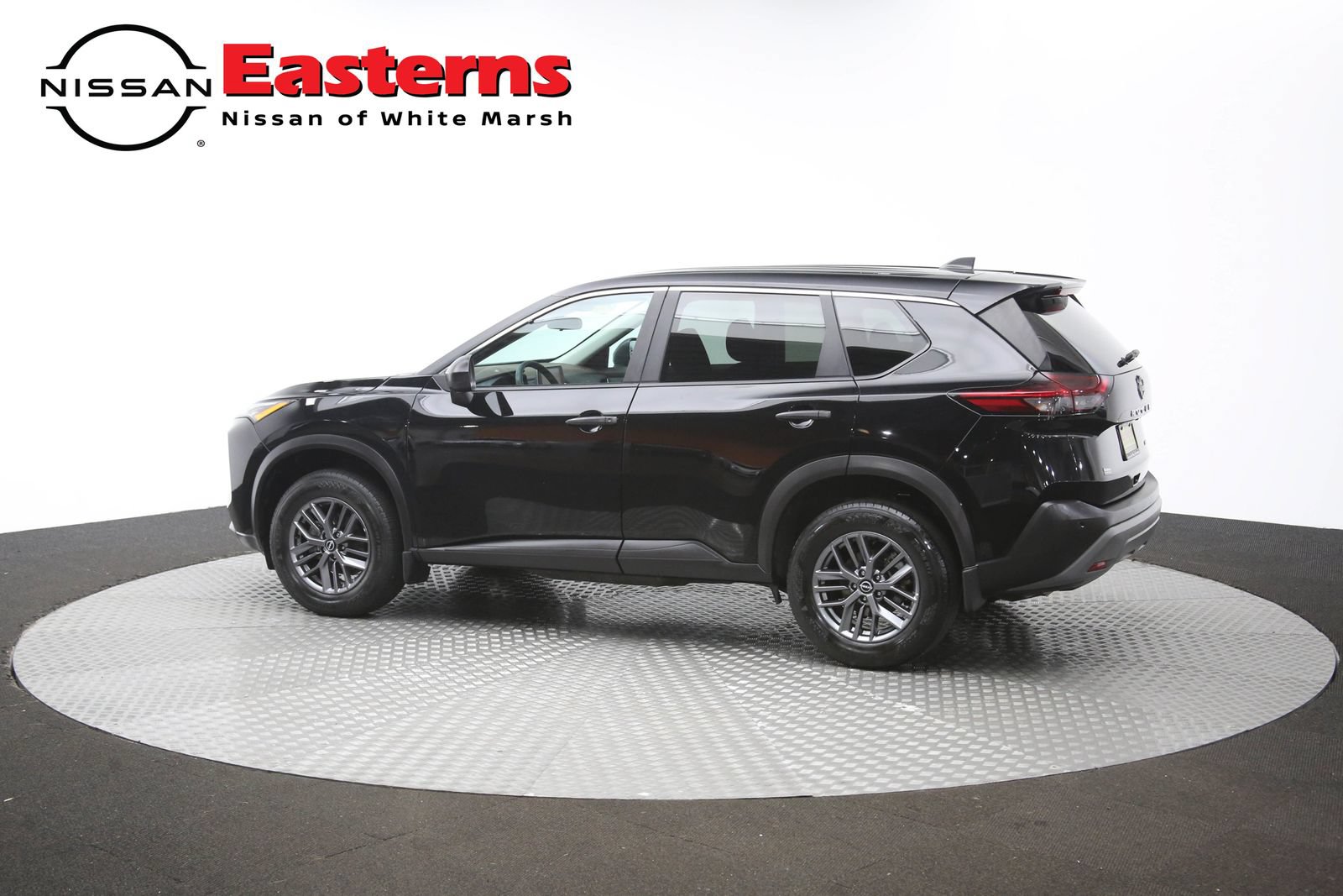 Used 2023 Nissan Rogue S AWD/4WD image 61