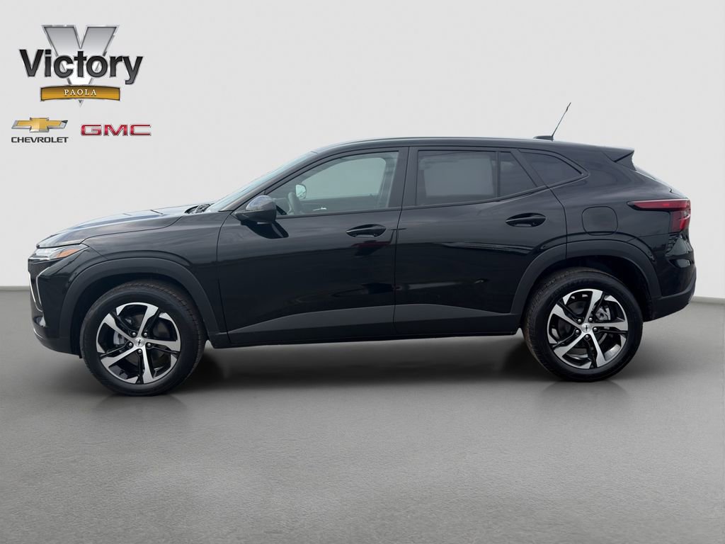 New 2026 Chevrolet Trax RS w/ Driver Confidence Package FWD image 3
