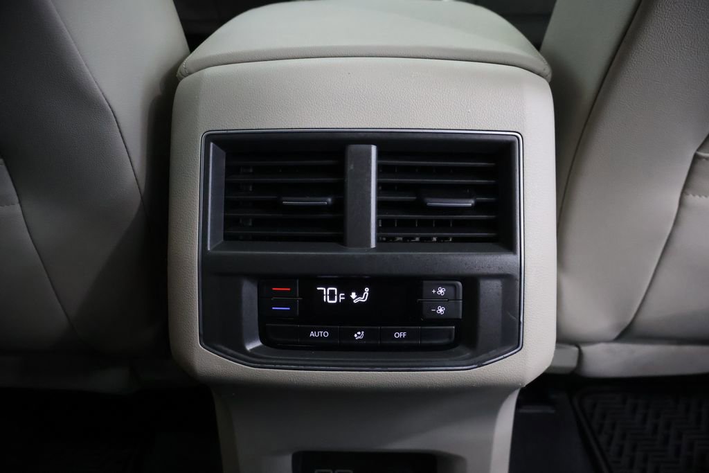 Used 2019 Volkswagen Atlas SEL image 25